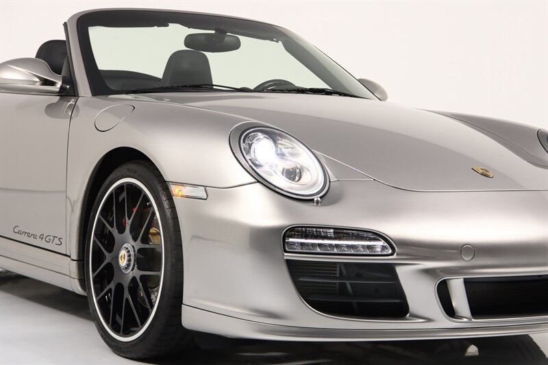 Used 2012 Porsche 911 Carrera 4 GTS AWD/4WD image 39