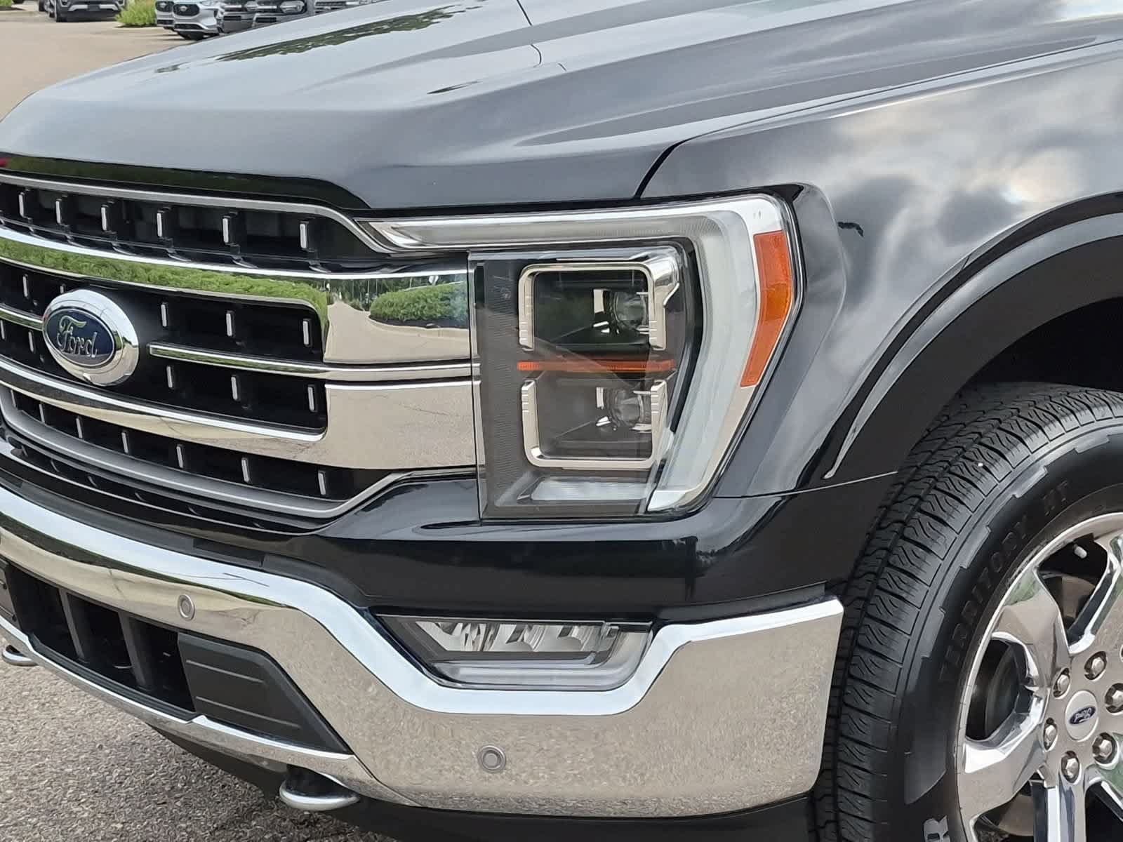 Used 2021 Ford F150 Lariat w/ Equipment Group 502A High AWD/4WD image 11