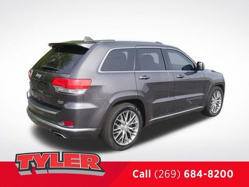Used 2017 Jeep Grand Cherokee Summit w/ Platinum Series Group AWD/4WD image 8