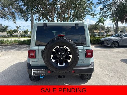 Used 2024 Jeep Wrangler Unlimited Rubicon 4xe AWD/4WD image 6