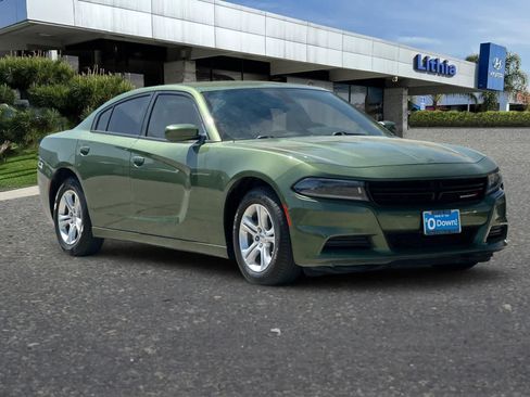 Used 2022 Dodge Charger SXT RWD image 10