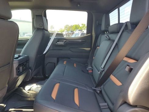 New 2026 GMC Sierra 1500 AT4 w/ AT4 Premium Package AWD/4WD image 11