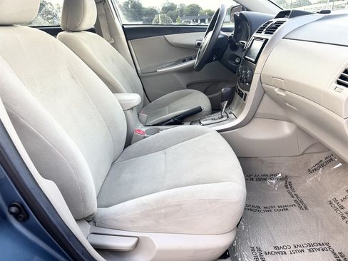 Used 2013 Toyota Corolla LE FWD image 63