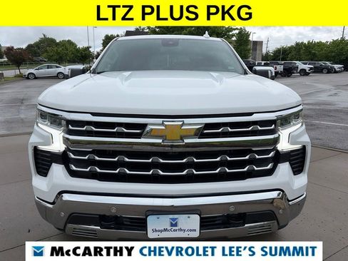Used 2023 Chevrolet Silverado 1500 LTZ AWD/4WD image 3