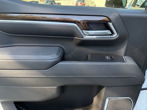 New 2026 GMC Sierra 1500 Elevation image 23