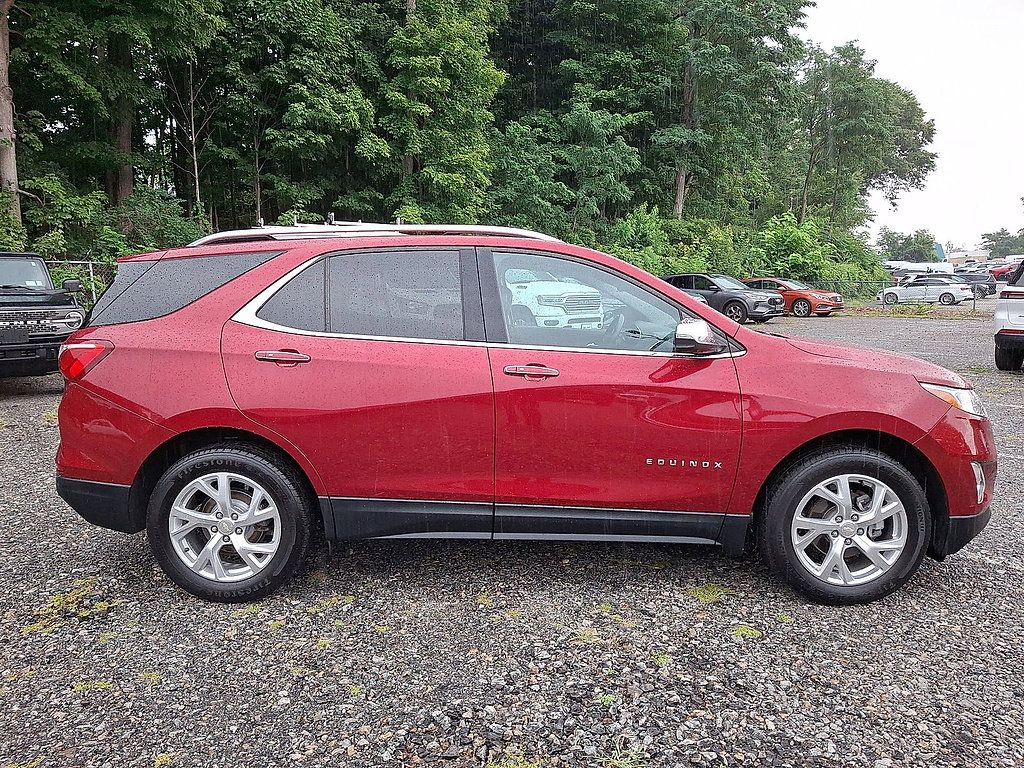 Used 2019 Chevrolet Equinox Premier AWD/4WD image 32