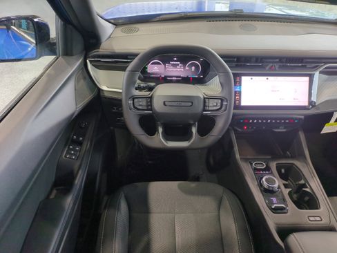 New 2026 Jeep Cherokee Laredo image 17