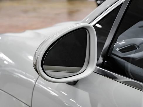 Used 2017 Porsche Macan S image 36