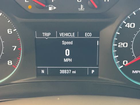 Used 2024 Chevrolet Malibu LT image 39