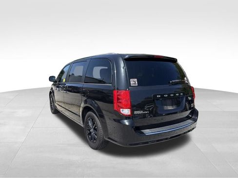 Used 2019 Dodge Grand Caravan GT FWD image 17