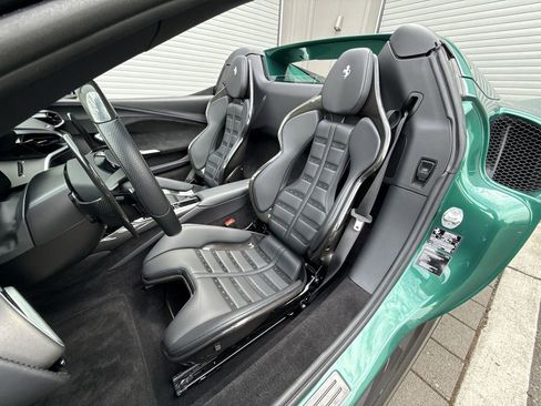 Used 2024 Ferrari 296 GTS RWD image 11