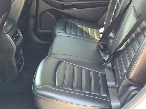 Certified 2024 Ford Edge SEL image 15