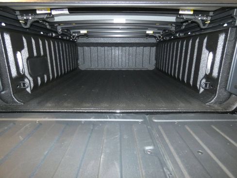 New 2025 RAM 1500 Limited image 6