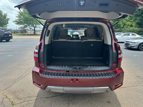 Used 2024 Nissan Armada Platinum w/ Captain's Chairs Package RWD image 29
