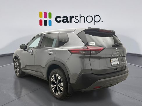 Used 2023 Nissan Rogue SV AWD/4WD image 3