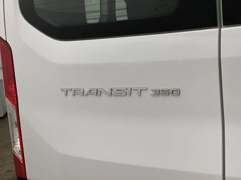 Used 2022 Ford Transit 350 XLT image 10