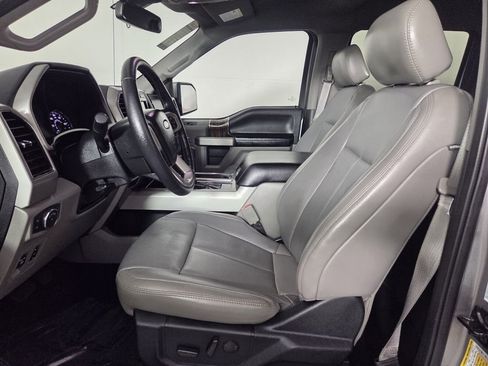 Used 2020 Ford F150 Lariat image 14