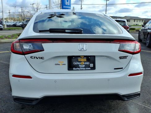 New 2026 Honda Civic Sport Touring image 9