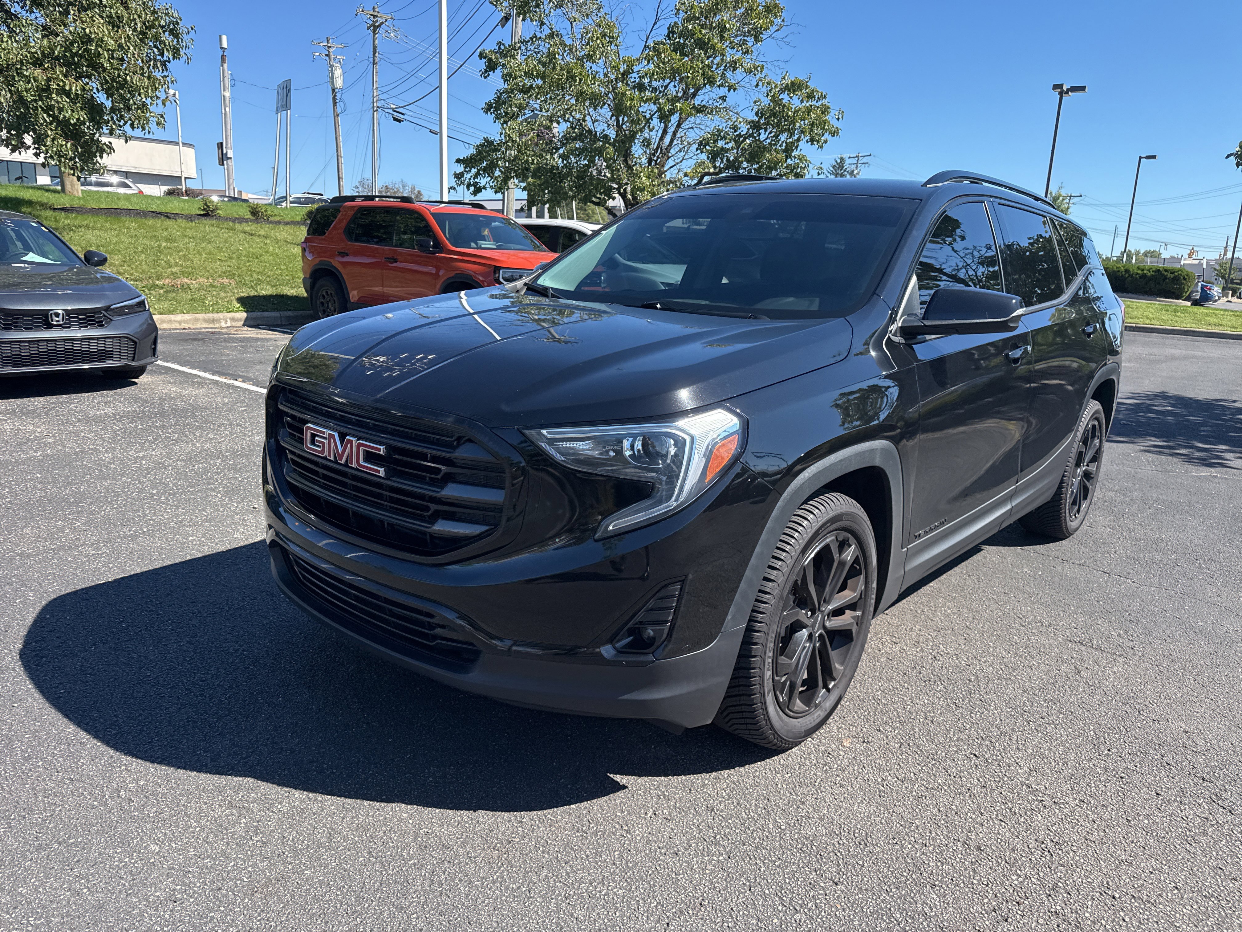Used 2021 GMC Terrain SLT w/ Infotainment Package II AWD/4WD image 15