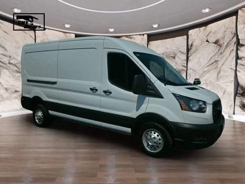 Used 2023 Ford Transit 250 Medium Roof AWD w/ Load Area Protection Package image 11
