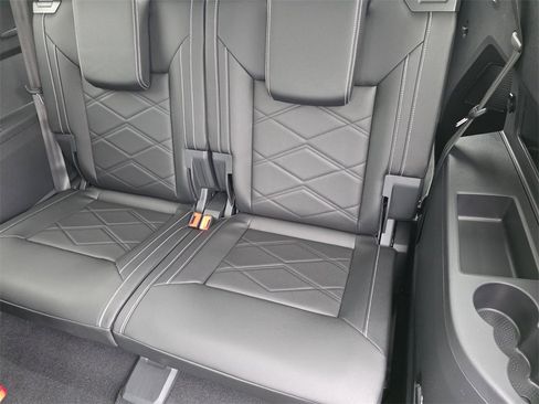 New 2026 Volkswagen Atlas SE image 19