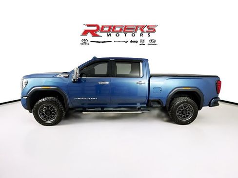 Used 2025 GMC Sierra 3500 Denali w/ Denali Reserve Package AWD/4WD image 4