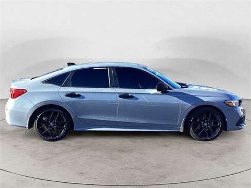 Used 2024 Honda Civic Sport image 6