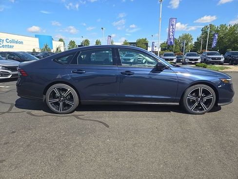 New 2026 Honda Accord SE image 7