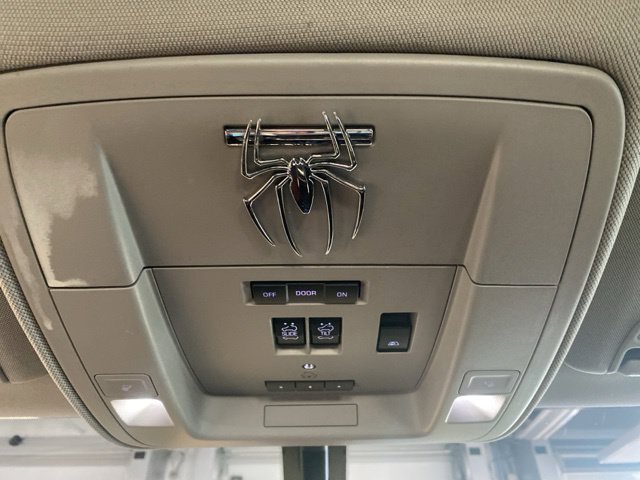 Certified 2018 GMC Sierra 2500 SLT w/ Duramax Plus Package AWD/4WD image 16