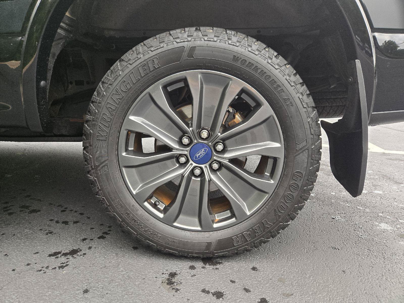 Used 2018 Ford F150 XLT w/ Equipment Group 302A Luxury AWD/4WD image 10
