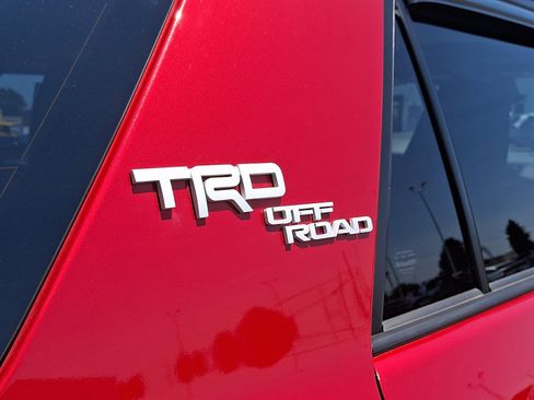 Certified 2021 Toyota 4Runner TRD Off-Road Premium w/ Moonroof Package AWD/4WD image 32
