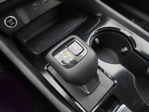 Used 2023 Nissan Rogue SV image 21