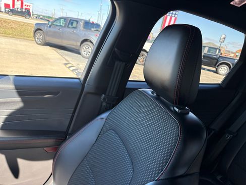 Used 2024 Ford Escape ST-Line image 17