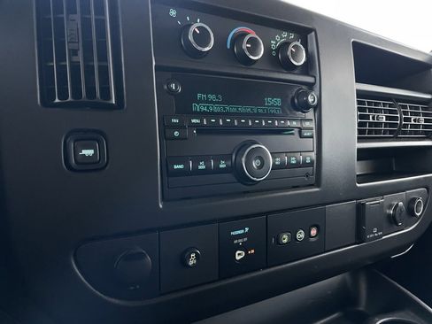 Used 2017 Chevrolet Express 2500 LS image 24