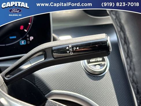 Used 2025 Mercedes-Benz C 300 4MATIC Sedan image 31