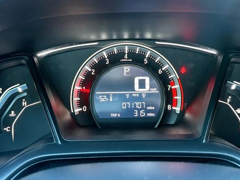 Used 2017 Honda Civic LX image 25