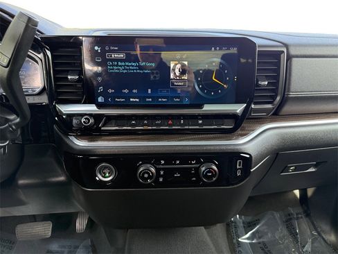 Used 2023 Chevrolet Silverado 1500 LT w/ Protection Package image 11