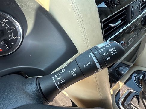 Used 2023 INFINITI QX80 Luxe w/ Cargo Package image 37