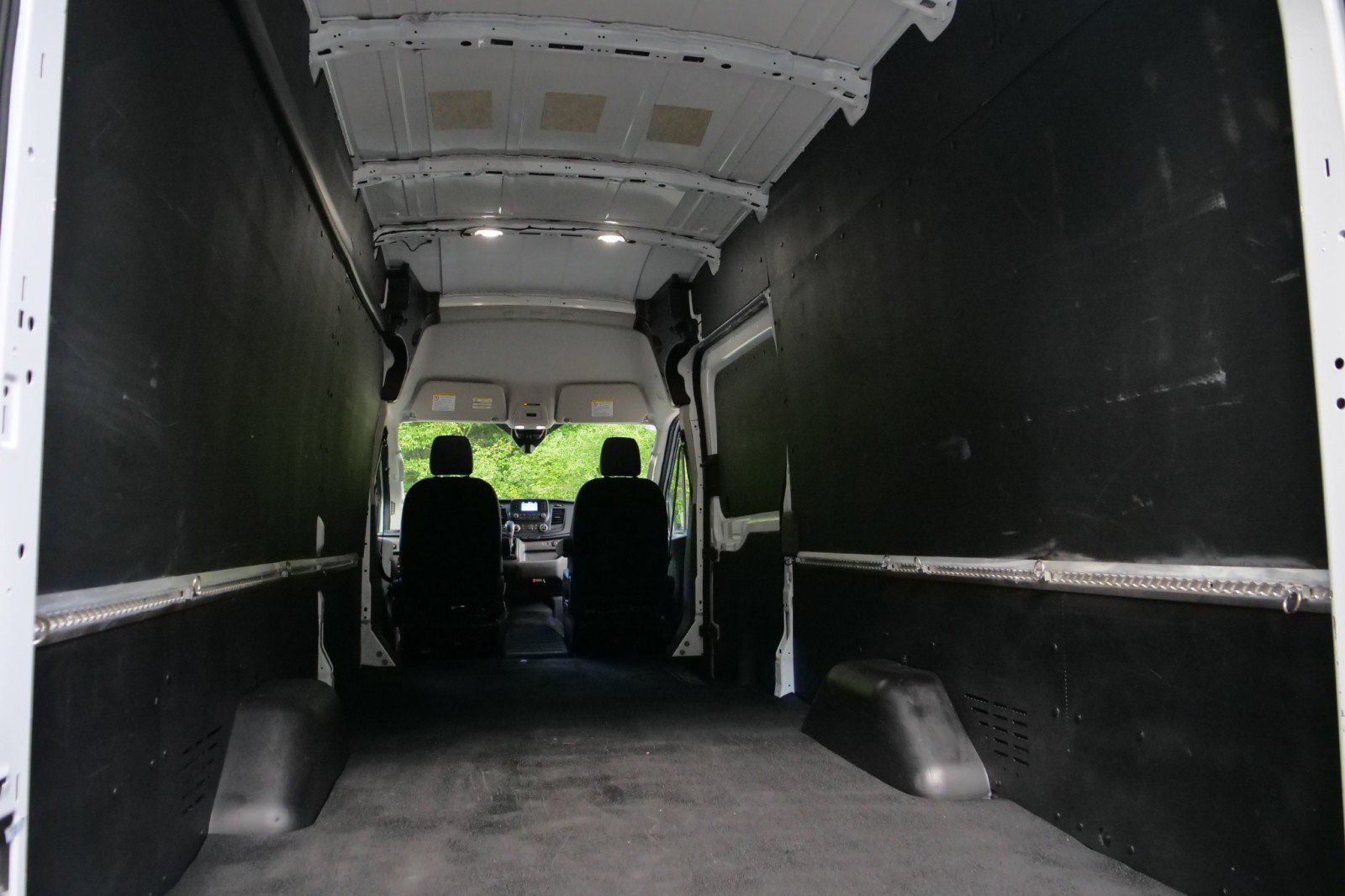 Used 2025 Ford Transit 350 148 High Roof Extended w/ Load Area Protection Package RWD image 8