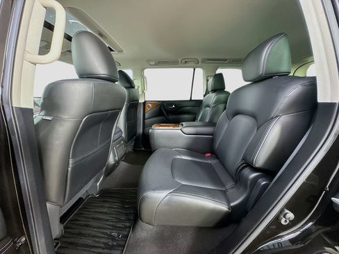 Used 2018 INFINITI QX80 4WD image 32