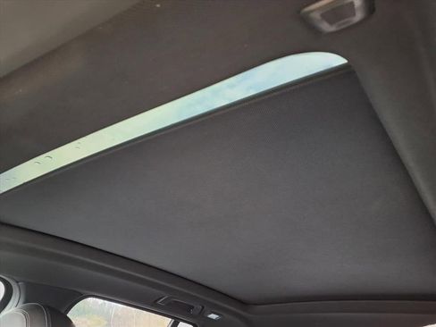 Used 2021 BMW X3 xDrive30i w/ M Sport Package image 25