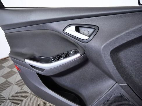 Used 2014 Ford Focus ST FWD image 28