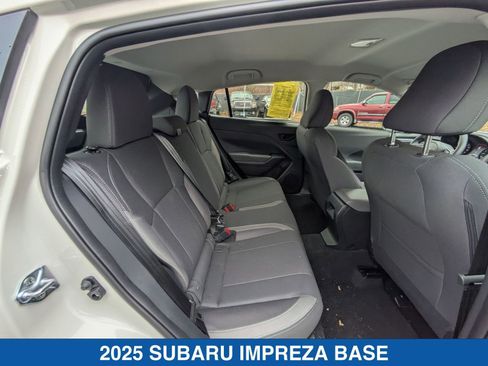 Certified 2025 Subaru Impreza 2.0i image 31