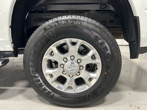 Used 2024 RAM 2500 Laramie image 65