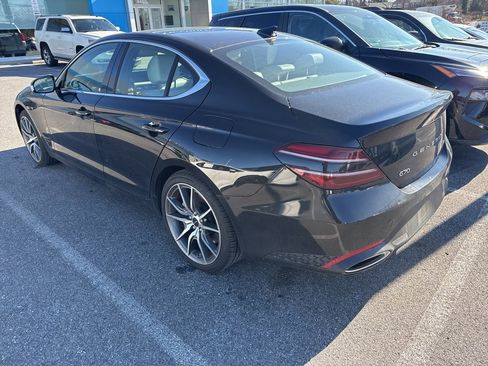 Used 2024 Genesis G70 2.5T image 6