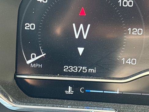 Used 2024 GMC Sierra 1500 SLT w/ SLT Premium Package image 24