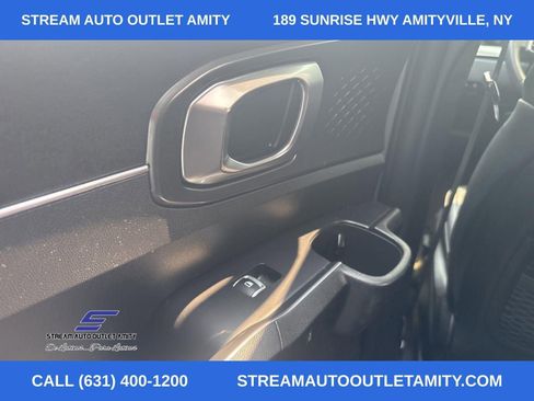 Used 2022 Kia Sorento S image 14