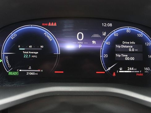 Used 2025 Toyota Camry XSE FWD image 20