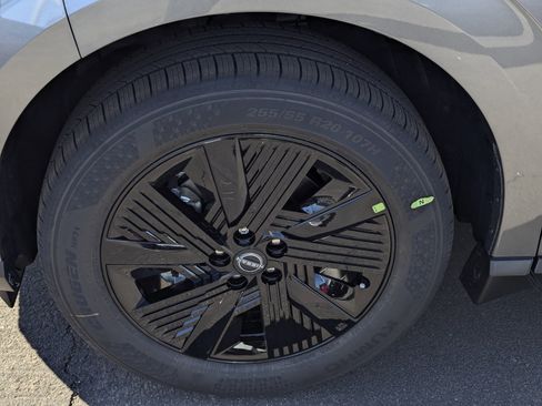 New 2026 Nissan Murano SV image 7