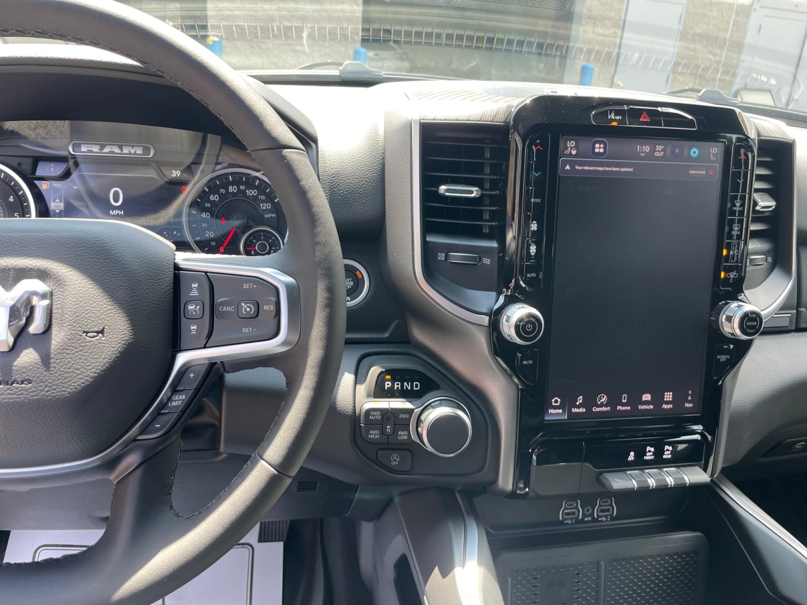 New 2026 RAM 1500 Big Horn AWD/4WD image 14